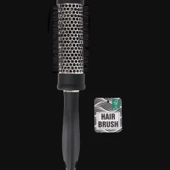 Action Brosse à cheveux* Soins Capillaires