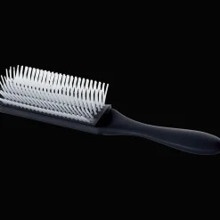 Action Brosse pour cheveux bouclés* Soins Capillaires