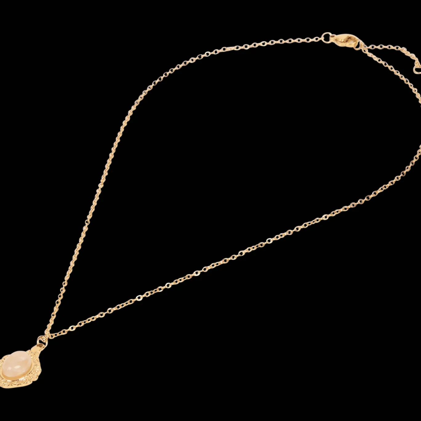 Action Collier avec pierre précieuse* Montres Et Bijoux