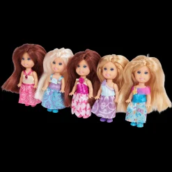 Action Poupées Chloe Girlz* Peluches Et Poupées