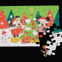 Action Puzzle Disney* Puzzles
